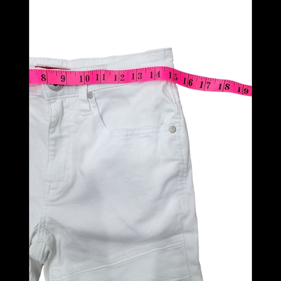 (M) Guess Distressed Moto Shorts Mens) - Picture 4 of 7